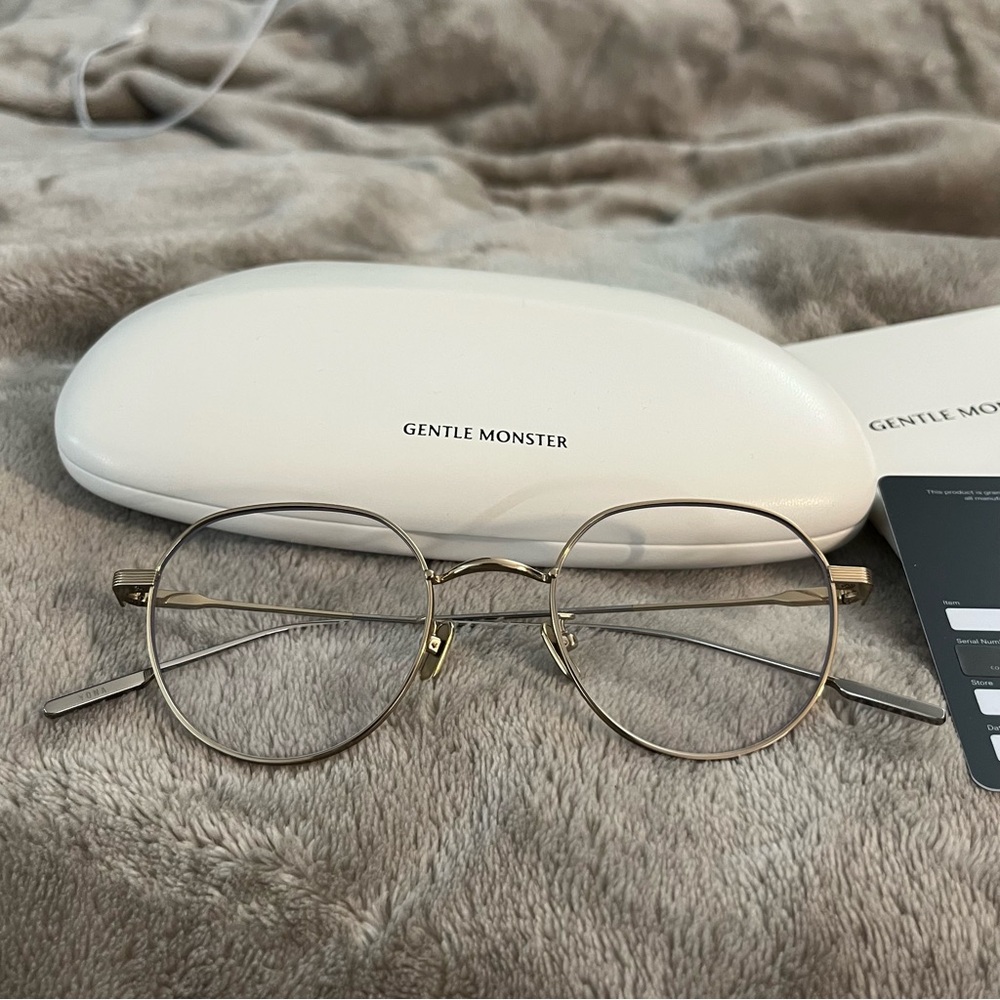 Gentle Monster Yona 031 Eye Glasses